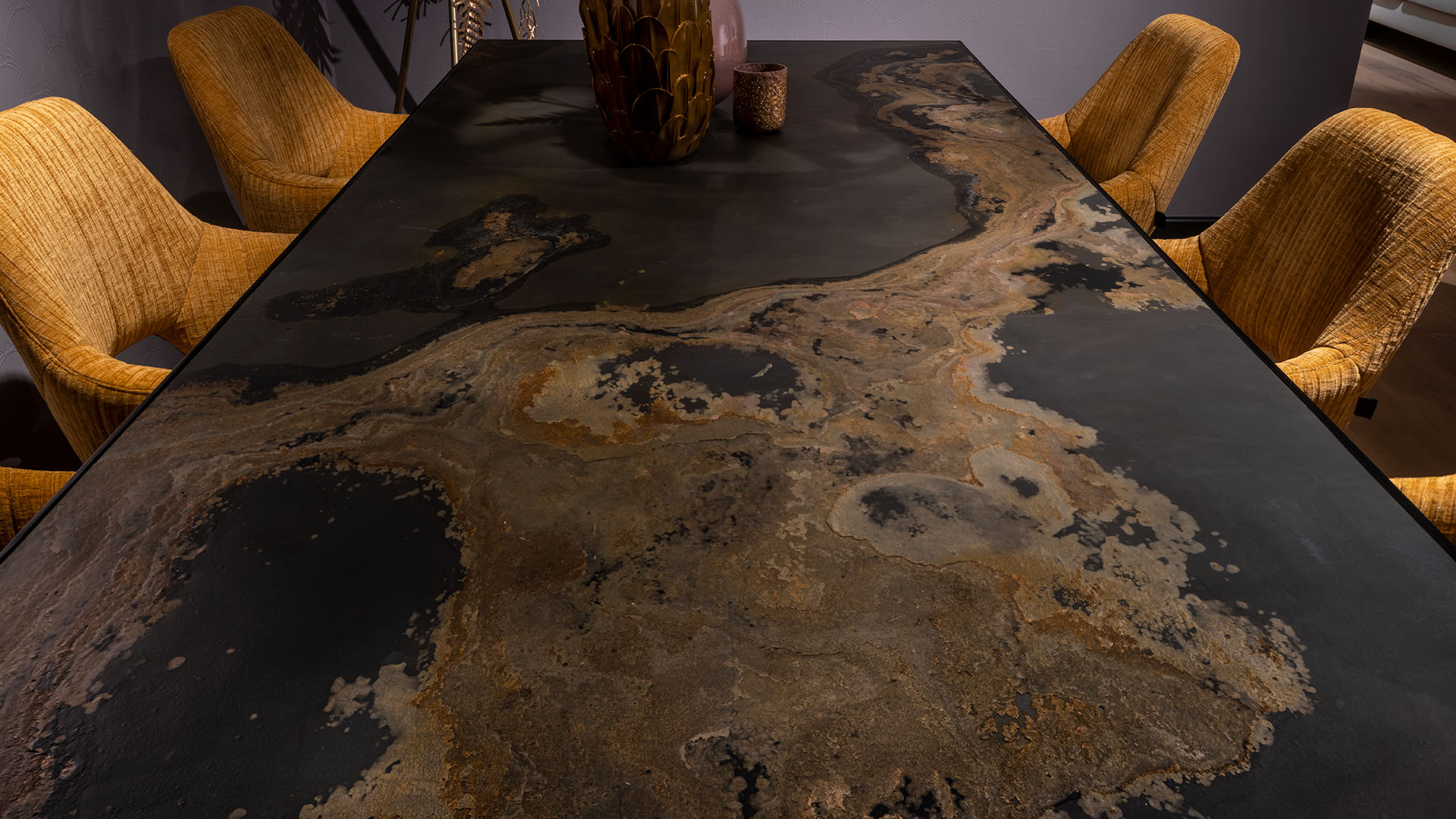 tafelblad Stonefield | Bruuts tafels | UrbanSofa showroom
