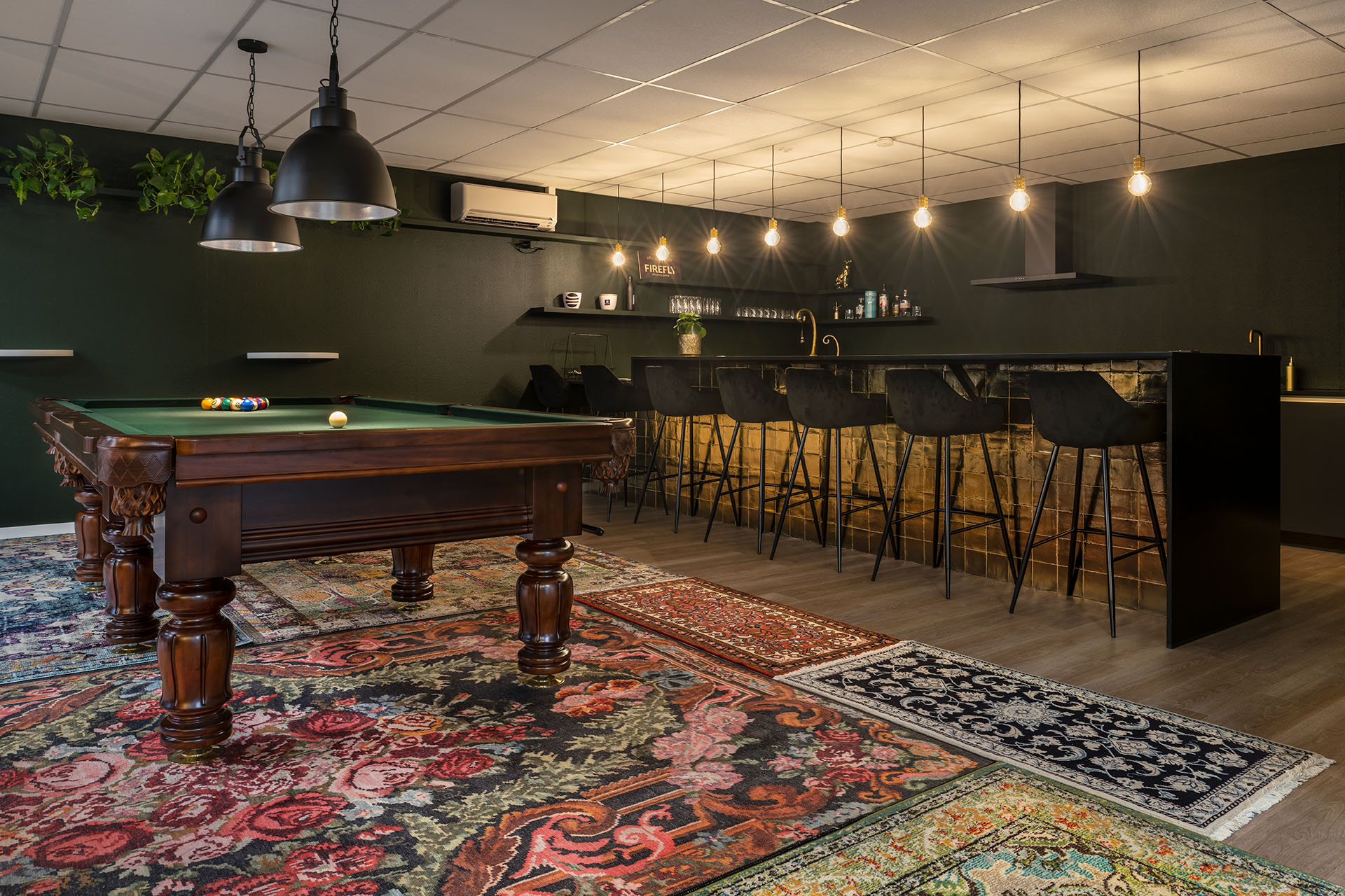 pooltable kantoor Streamlined | interieurfotografie
